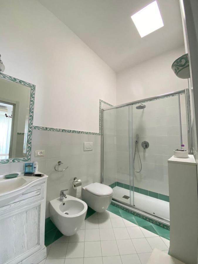 Al Corso Charming Rooms Peschici Exterior foto